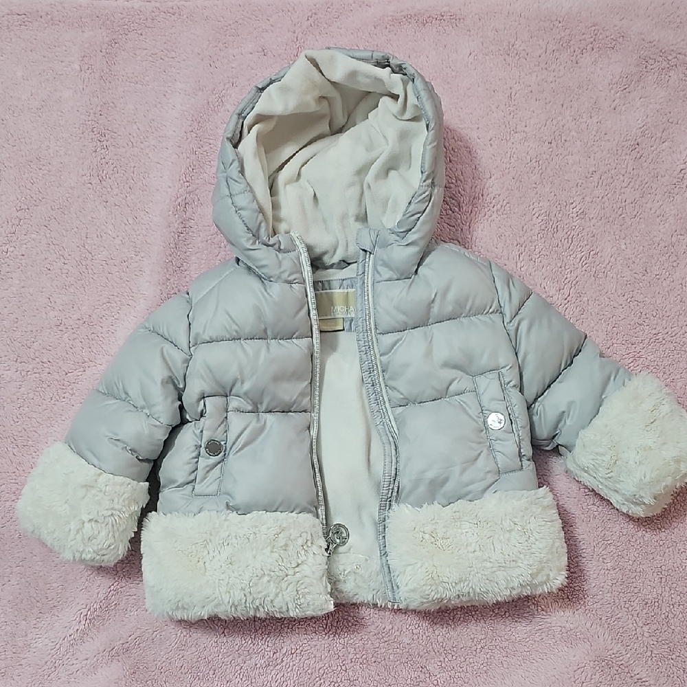 Michael Kors Gray Puffer Jacket with Cream Accents
